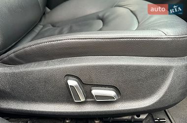 Седан Audi A4 2012 в Киеве