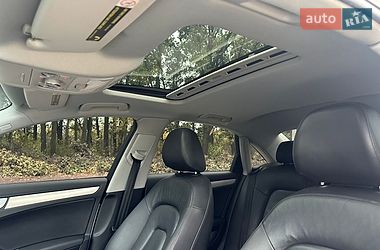 Седан Audi A4 2012 в Киеве