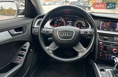 Седан Audi A4 2012 в Киеве