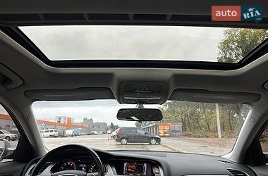 Седан Audi A4 2012 в Киеве