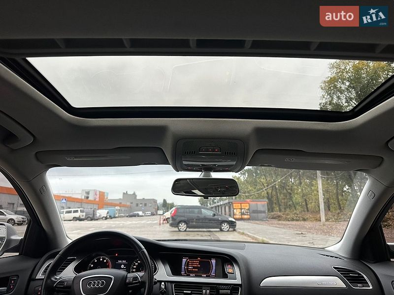 Седан Audi A4 2012 в Киеве