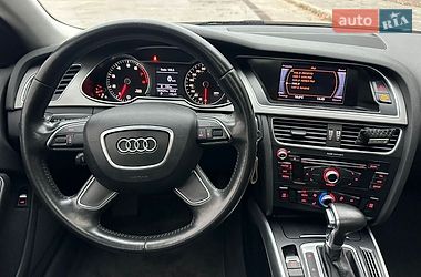 Седан Audi A4 2012 в Киеве