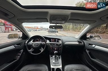 Седан Audi A4 2012 в Киеве