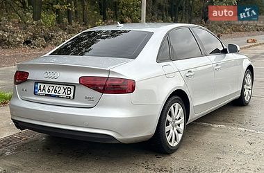 Седан Audi A4 2012 в Киеве