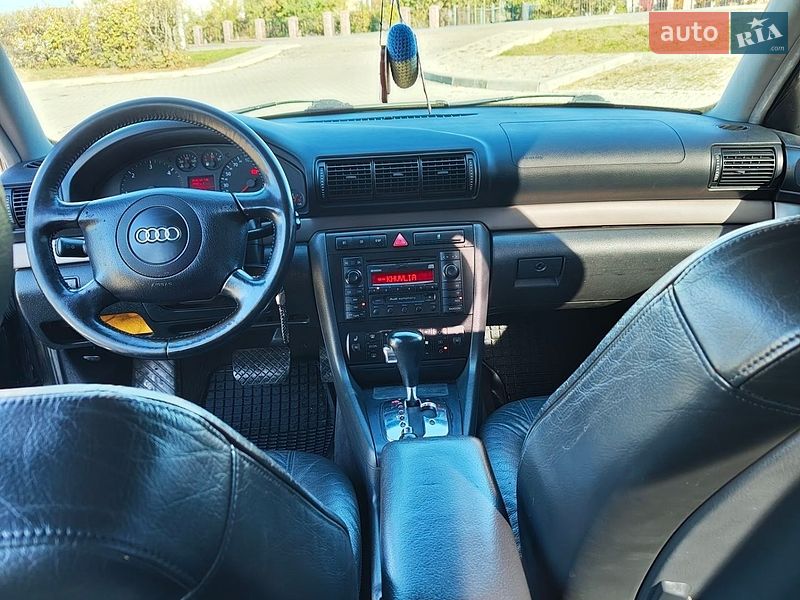 Универсал Audi A4 2001 в Бучаче