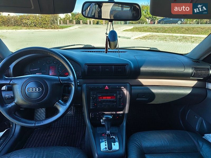Универсал Audi A4 2001 в Бучаче
