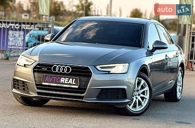 Audi A4  2018