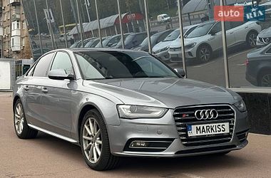Audi A4  2015