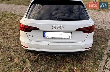 Универсал Audi A4 2018 в Киеве