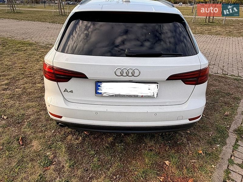 Универсал Audi A4 2018 в Киеве