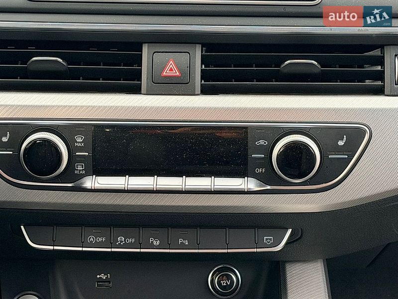 Универсал Audi A4 2018 в Киеве