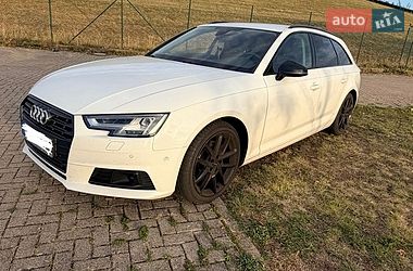Универсал Audi A4 2018 в Киеве