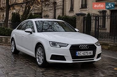 Audi A4  2017