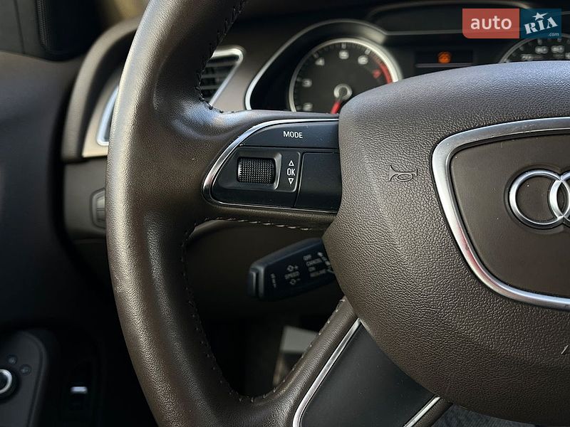 Седан Audi A4 2014 в Коломиї