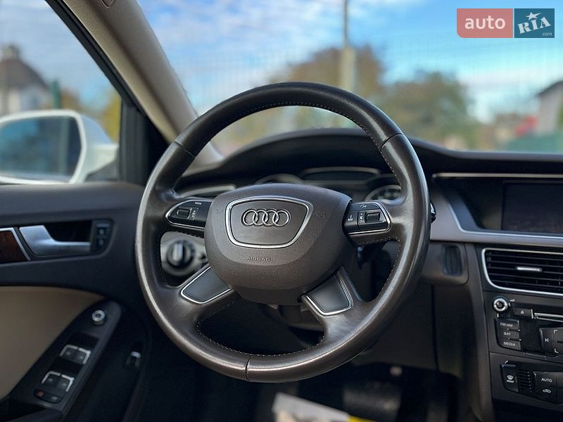 Седан Audi A4 2014 в Коломиї