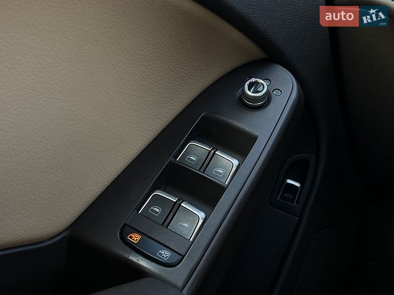 Седан Audi A4 2014 в Коломиї