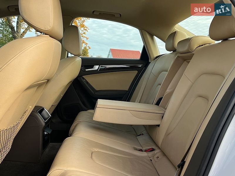 Седан Audi A4 2014 в Коломиї