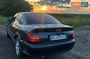 Audi A4  1999