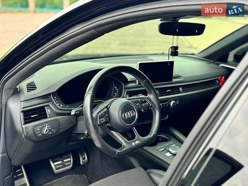 Универсал Audi A4 2016 в Ужгороде