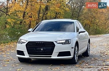 Седан Audi A4 2016 в Тернополі