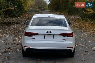 Седан Audi A4 2016 в Тернополі