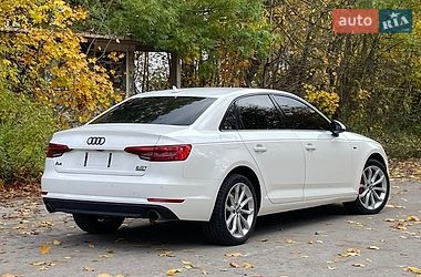 Седан Audi A4 2016 в Тернополі