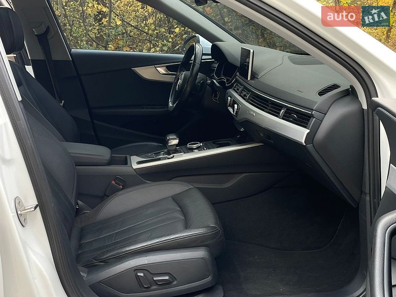 Седан Audi A4 2016 в Тернополі