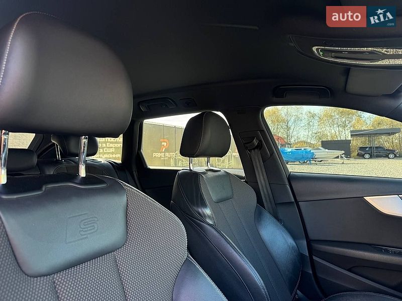 Універсал Audi A4 2017 в Чернівцях