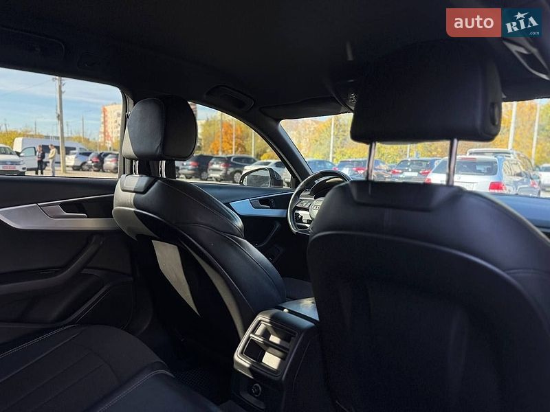 Універсал Audi A4 2017 в Чернівцях