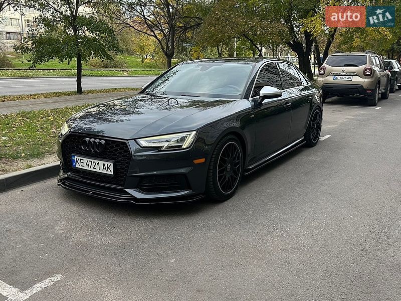 Седан Audi A4 2017 в Днепре