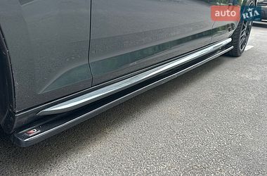 Седан Audi A4 2017 в Днепре