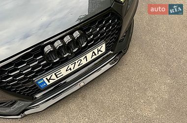Седан Audi A4 2017 в Днепре