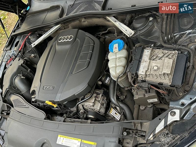 Седан Audi A4 2017 в Днепре