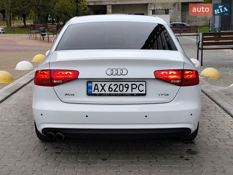 Седан Audi A4 2015 в Харкові