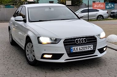 Седан Audi A4 2015 в Харкові