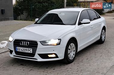 Седан Audi A4 2015 в Харкові