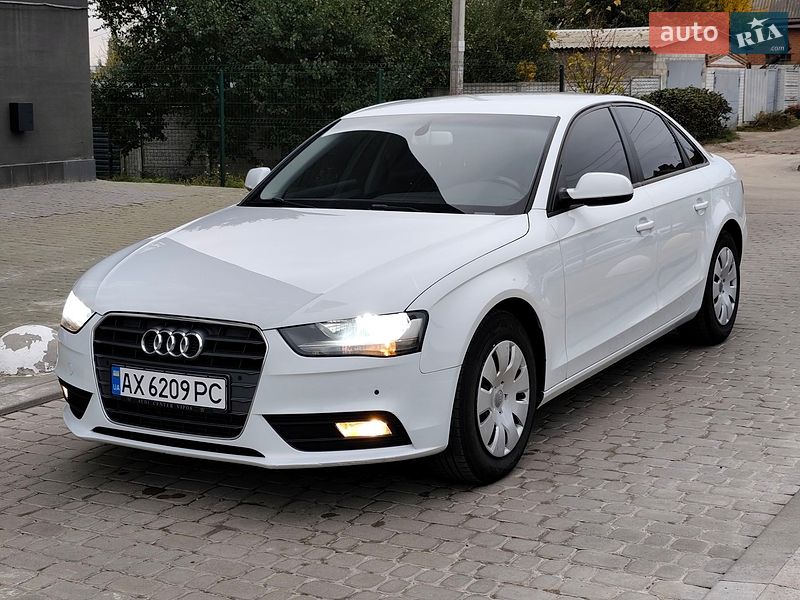 Седан Audi A4 2015 в Харкові