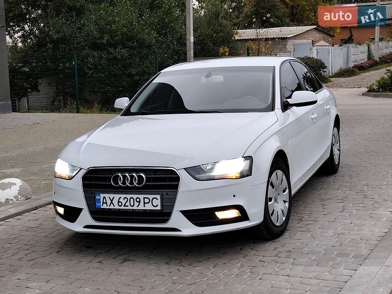 Седан Audi A4 2015 в Харкові