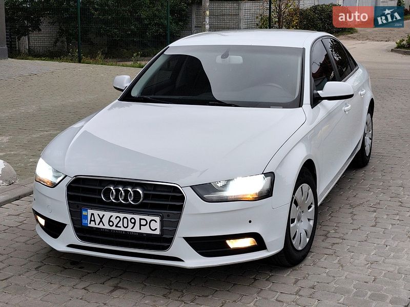 Седан Audi A4 2015 в Харкові