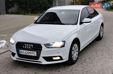 Седан Audi A4 2015 в Харкові