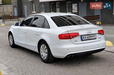 Седан Audi A4 2015 в Харкові