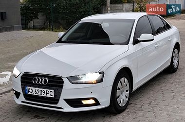 Седан Audi A4 2015 в Харкові