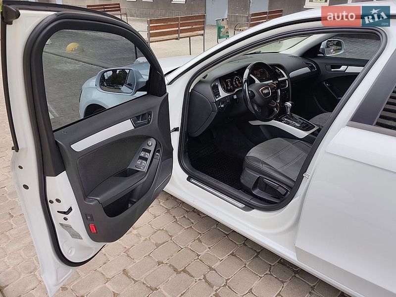 Седан Audi A4 2015 в Харкові