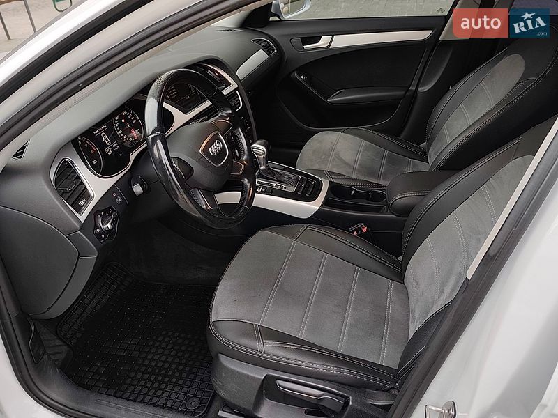 Седан Audi A4 2015 в Харкові