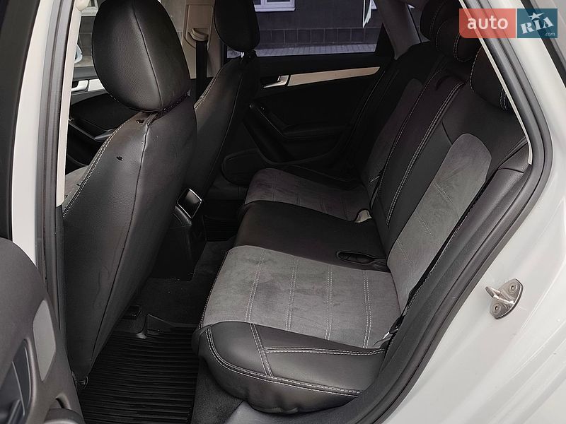 Седан Audi A4 2015 в Харкові
