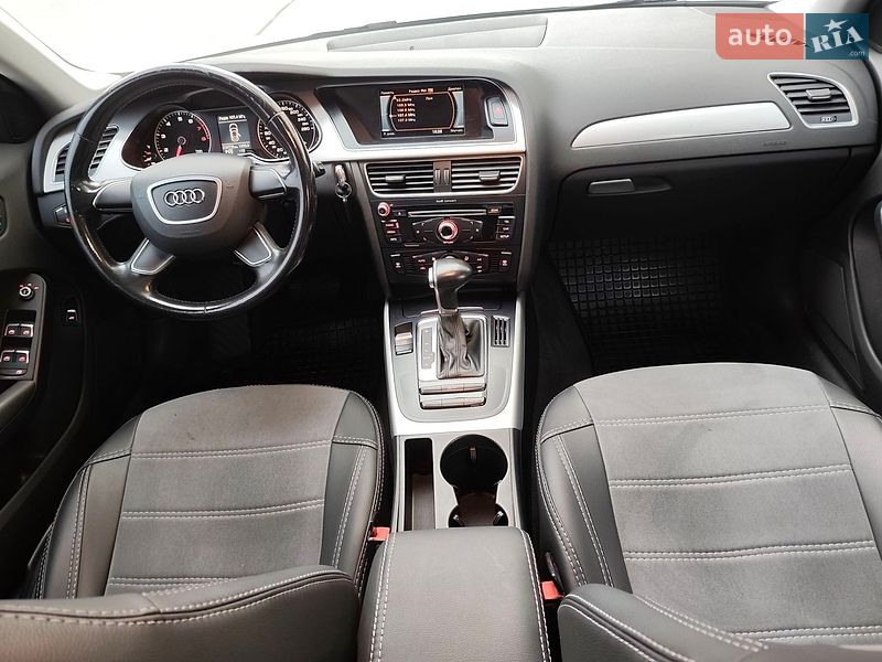 Седан Audi A4 2015 в Харкові