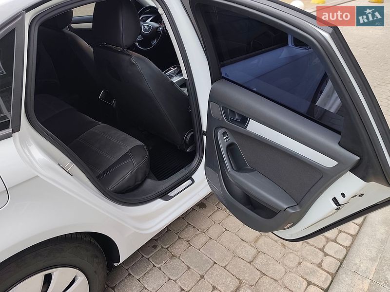 Седан Audi A4 2015 в Харкові