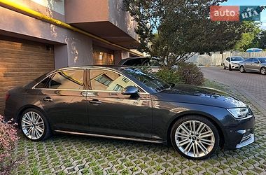 Audi A4  2017