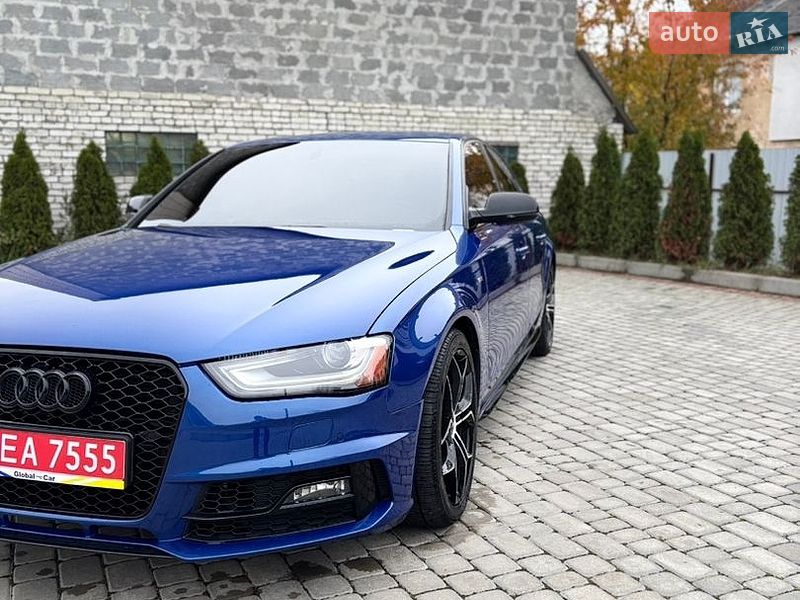 Седан Audi A4 2015 в Ивано-Франково