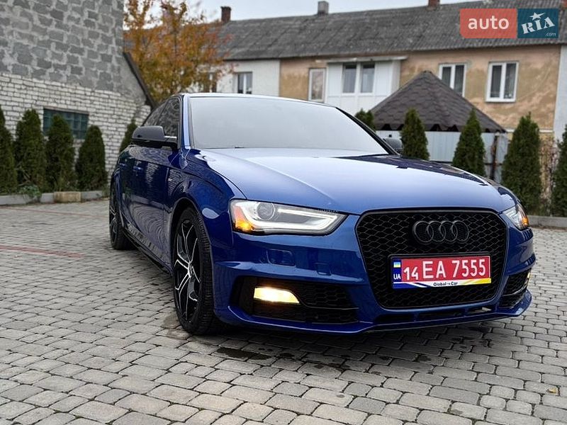 Седан Audi A4 2015 в Ивано-Франково